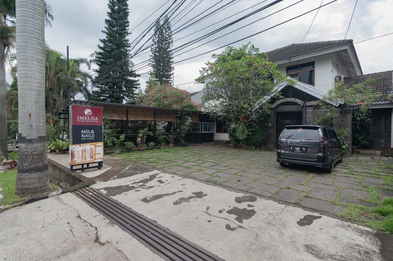 Imelda Residence Setrasari Redpartner 반둥 외부 사진